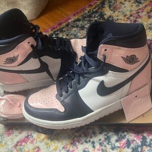 Jordan 1 Retro High OG Women’s Bubble Gum Atmosphere, size 8